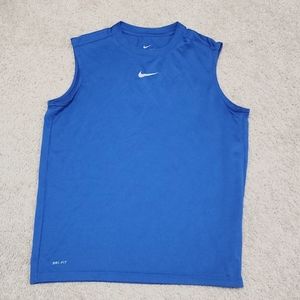 Boys sleevless Nike dri fit shirt